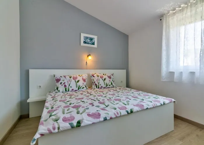 Apartment Mt Sun 115 App 2