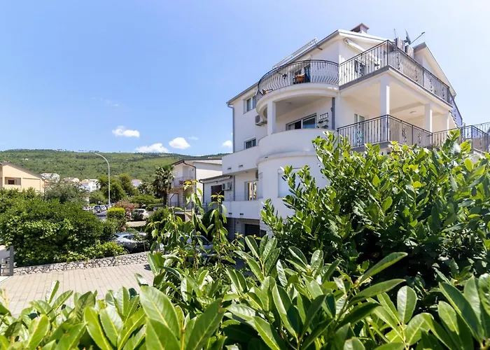 Mt Sun 115 App 2 * Selce