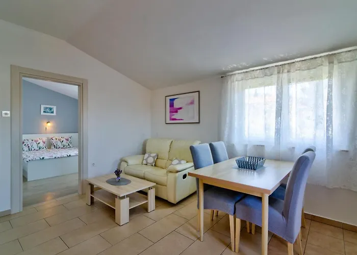 Appartement Mt Sun 115 App 2 *